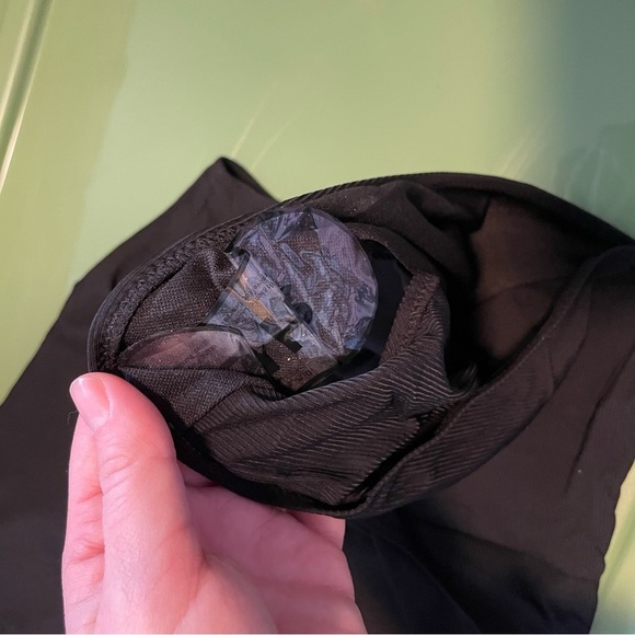 Black Swimsuit - Picture 7 of 7